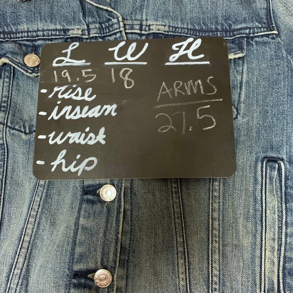 LEVI'S Trucker Jacket - Picture 7 of 7